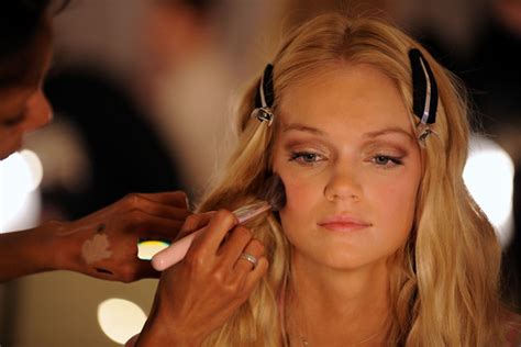 How To Victoria S Secret Angels Makeup