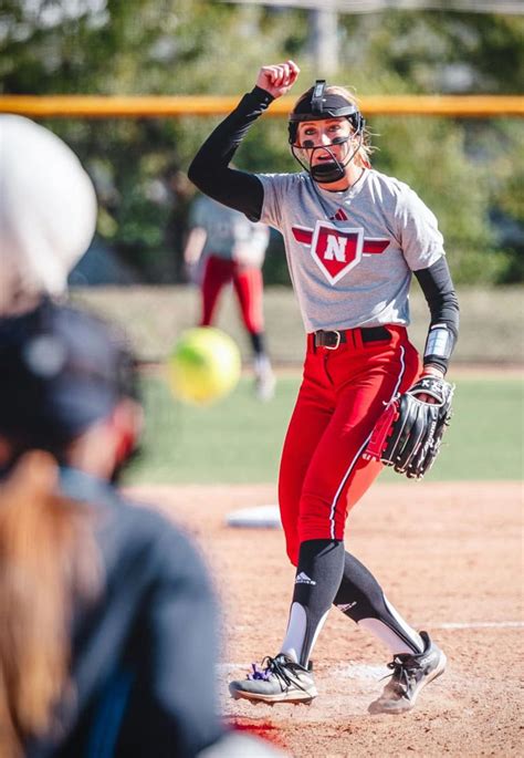 Nebraska Softball Huskers Jordy Bahl Leaves Season Opener Injured