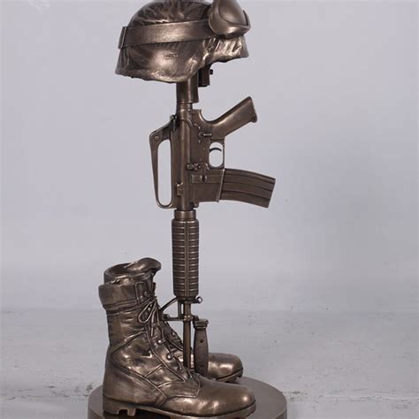 Outdoor Military Fallen Soldier Battle Cross Statue For Sale