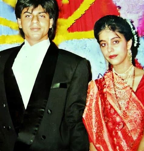 In Pics Shah Rukh Khan Gauri Khan Mark Years Of Love And Companionship News Zee News