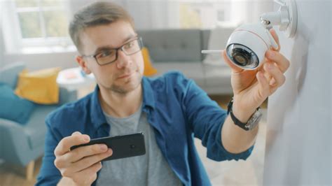 How To Detect Hidden Camera With Mobile Phone Homesecuritystore