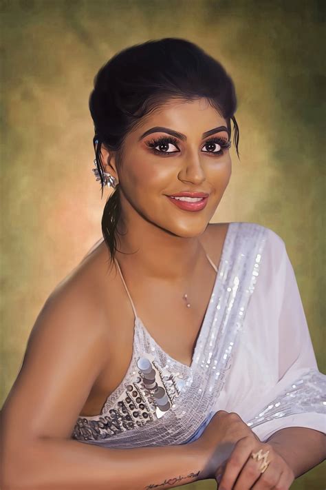 Priya prakash varrier actress photos. Actress Yashika Anand Saree New Photos HD | New Movie Posters