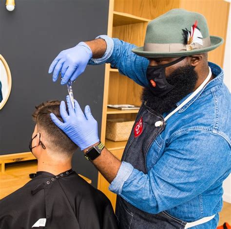 When you can't get to the salon, cut your own hair at home. Guys Are Getting Professional In-Home Haircuts—But Is It Safe?