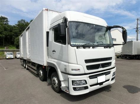 mitsubishi fuso super great other 2016 white 375021 km details japanese used cars goo