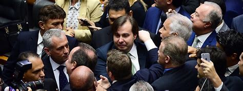 Rodrigo Maia é Reeleito Presidente Da Câmara Com 293 Votos Política Valor Econômico