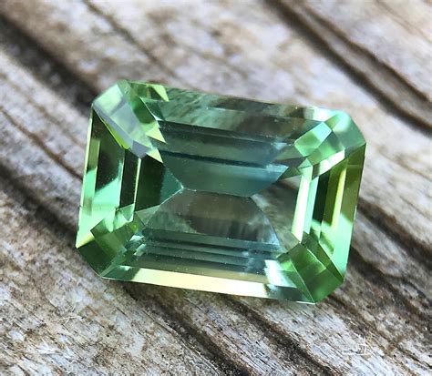 Tourmaline Green Emerald Cut 1.8 carats - Langford Gems