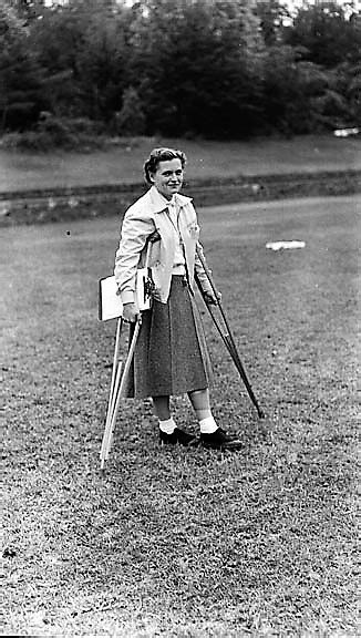 Polio Woman An Mature Unbraced Polio On Crutches From Arou Flickr