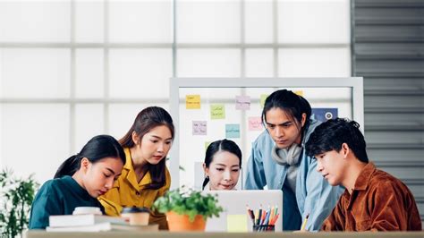 How Long Does It Take To Become A Ux Designer In 2024