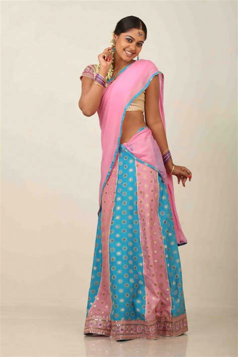 Bindu Madhavi In Pink Half Saree Trendy Photo Gallery Gsv Films