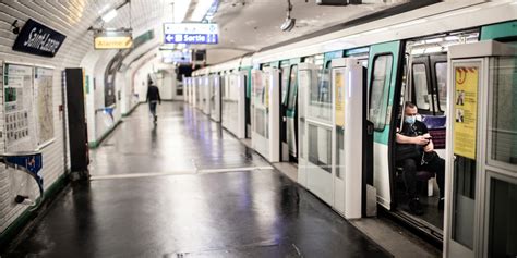 Une prise en main et un toucher que seul le cuir véritable peut vous offrir. Couvre-feu : trafic du métro parisien réduit la nuit du ...
