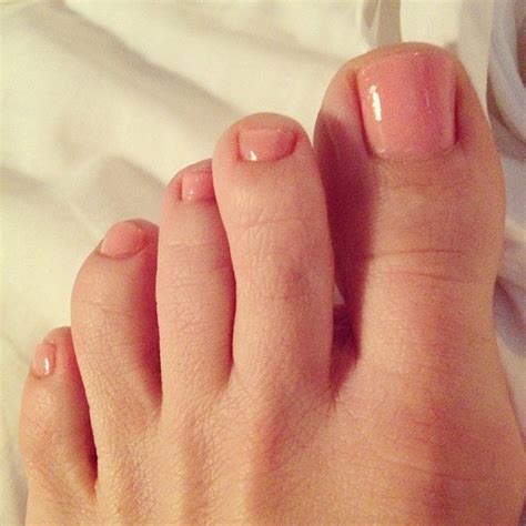 Natasha Leggeros Feet