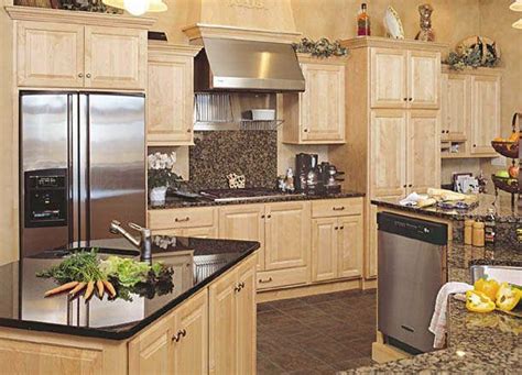 Neutral colored maple cabinets in medium brown can be paired with beige, white, or grey what backsplash looks good with white cabinets? maple cabinets with tile floors - Google Search | Maple kitchen cabinets, Maple kitchen, Kitchen ...