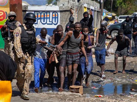 Haiti Jailbreak Hundreds Of Inmates Escape With Prison Director And Gang Leader Among 25 Dead