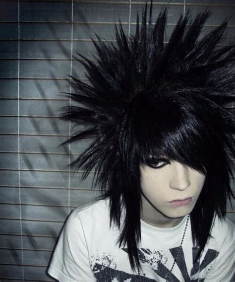 45 Modern Emo Hairstyles For Guys That Want That Edge MenHairstylist