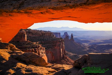 Mesa Arch • Canyonlands National Park • Utah