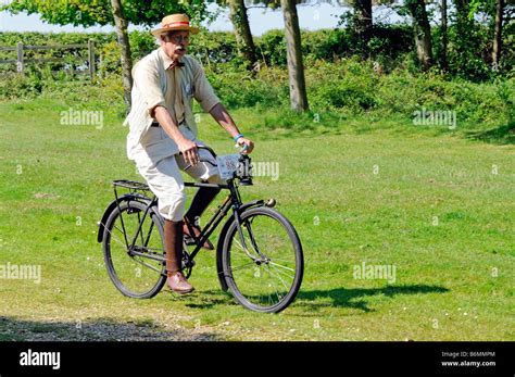Tricycle Victorian Hi Res Stock Photography And Images Alamy