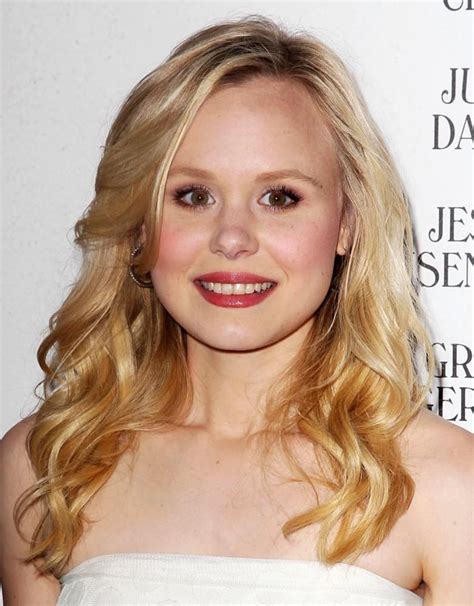 Alison Pill Profile Biodata Updates And Latest Pictures Fanphobia Celebrities Database