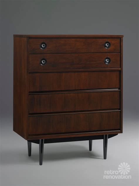The centerpiece of your bedroom is your bed. Restored, vintage Stanley Furniture Heritage collection ...