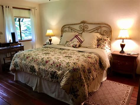 Hale Maluhia Country Inn Updated 2022 Prices And Bandb Reviews Hawaii Island Of Hawaii