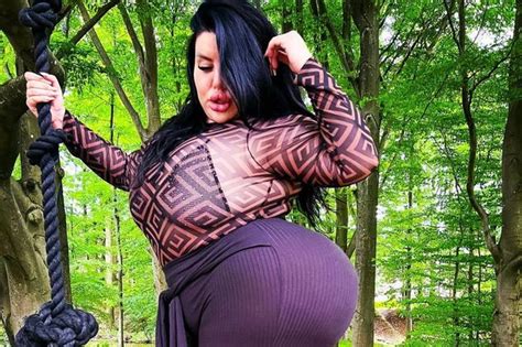Model Who Wants Worlds Biggest Bum Flashes Cheeks In Sheer Bodysuit