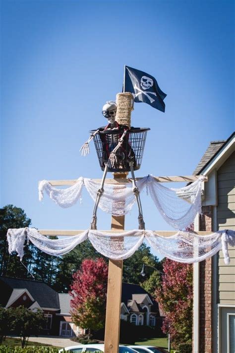 Diy Pirate Halloween Party Pallet Pirate Ship Biscuits N Crazy