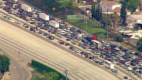 5 Fwy Reopens In Santa Ana Following Police Activity