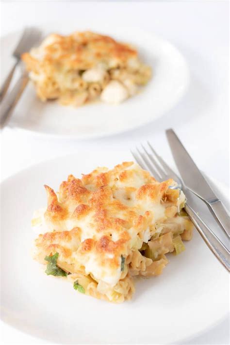 Uncooked pasta (any type will work!) mushrooms; Creamy Chicken, Leek and Mushroom Pasta Bake | Recipe ...