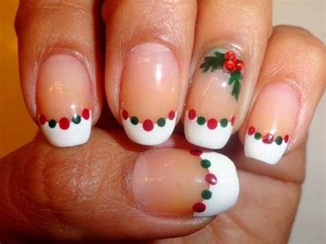 51 Christmas Nail Art Ideas You Must Try