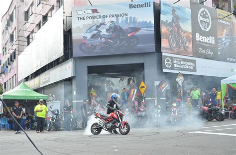 Kedai motosikal kin no.1, jalan selimang, taman tenaga ,batu 3 ½, jalan cheras, 56000 kuala lumpur. KEDAI BENELLI PERTAMA DI SELANGOR DILANCARKAN | Mekanika ...