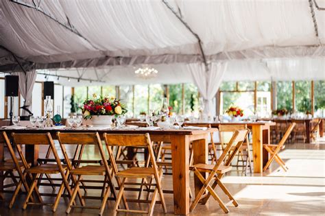 With the expertise of brookside nursery's design team, the setting of your story is only an ear away. Brookside Gardens Event Center Berthoud, CO | Table ...