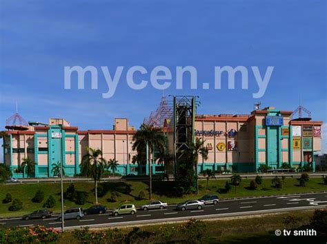 The height of the net in the center is 5 (when it is sagging). Endah Parade | mycen.my hotels - get a room!