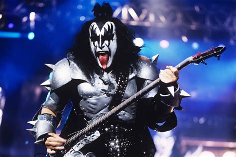 Watch Kiss Play Detroit Rock City On Their First Farewell Rolling Stone