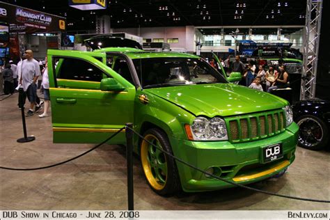 Green Jeep Cherokee Srt 8