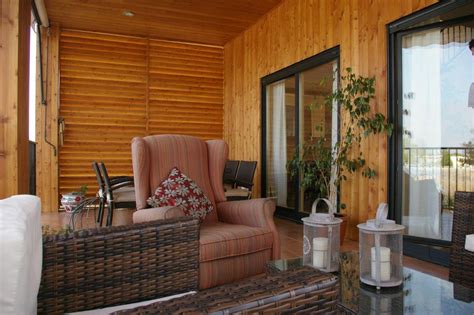 Nuestros quioscos tienen una superficie de 6 m2 y puedes encontrarlos con tejado a dos o a un agua. Casas de Madera | Casas Natura