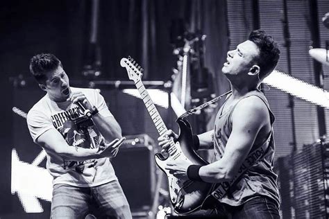 Das konzert von sdp am 22.04. Fotos: Das Berliner Duo SDP in der Sick-Arena in Freiburg ...