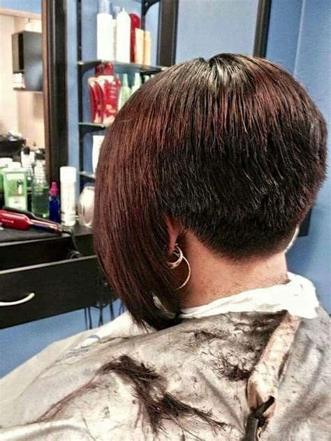 Brown bob with buzzed nape. 17 Best images about Buzzed Nape Bobs on Pinterest | Coupe ...