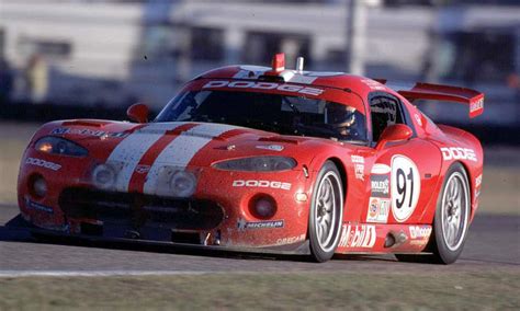 Chrysler Considering Gt Racing Return With 2013 Dodge Viper