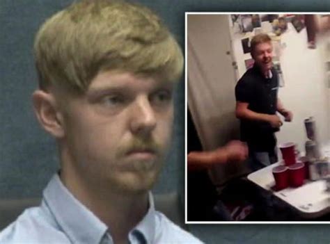 Fbi Did Affluenza Teen Ethan Couch And Mom Flee The Us Cafemom