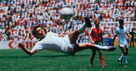 50 greatest world cup goals countdown no 11 manuel negrete s spectacular acrobatic goal for