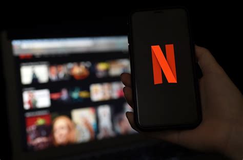 Man Finds Out His ‘wife Is Cheating On Him Through Shared Netflix