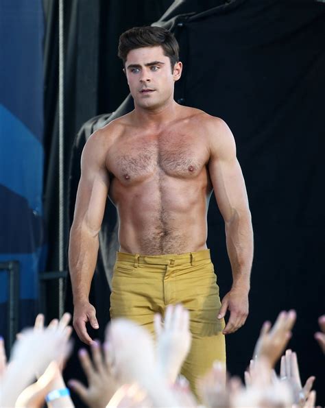 Zac Efron The Sexiest Shirtless Moments Of 2015 POPSUGAR Celebrity