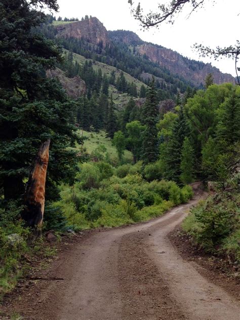 Riverbend's lodging features river view cabins, rv rentals, rv & tent sites near south fork, co and wolf creek ski area. Behind BlueCreek Cabins, between South Fork and Creede ...