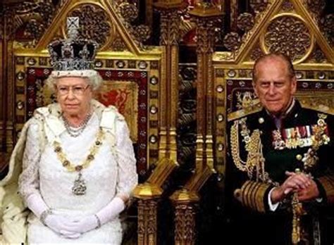 Opiniones de Monarquía constitucional