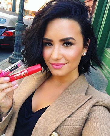 Many think demi lovato is being groomed to be the next huge disney star. Demi Lovato's Best Instagram Selfies, Ever! in 2020 | Demi ...