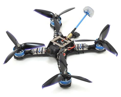 Drone racers compete in heats or time trials, speeding around courses at anything up to 70 mph! Top 5 Fastest Racing Drones of 2018 - Buying Guide