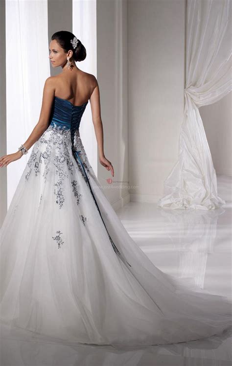 Nice 25 Extraordinary Blue Wedding Dress Ideas For Bride Steal The