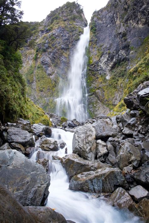 15 Amazing Waterfalls In New Zealand The Crazy Tourist