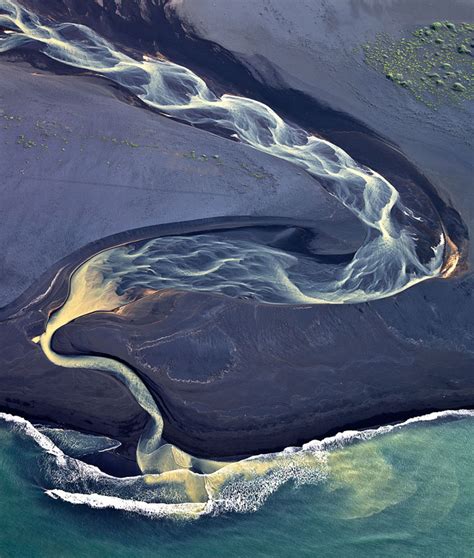 Aerial Photos Of Iceland That Look Like Abstract Paintings