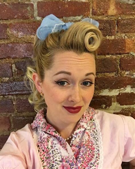 Pin On Pin Up Hairstyles