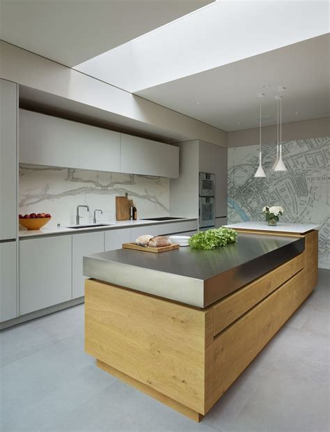 34 Stunning Modern Wooden Kitchen Design Ideas Homepiez Modern